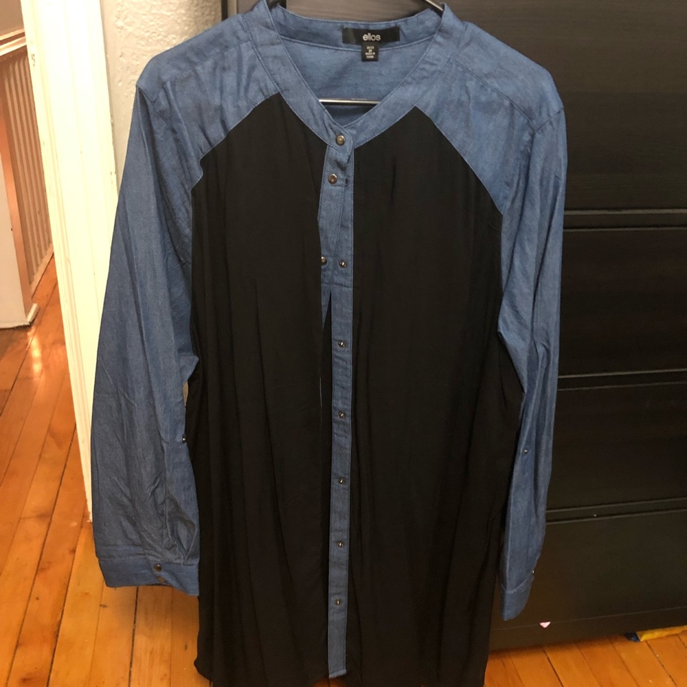 Woman’s plus size top